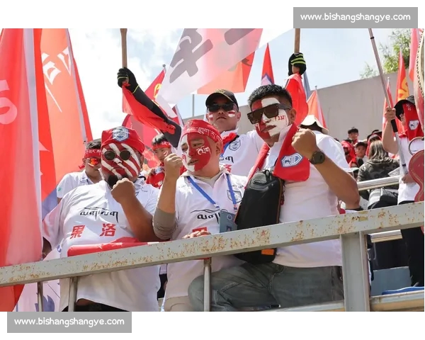 今日足球赛场激战正酣精彩对决引发球迷热烈讨论 今日足球赛场激战正酣精彩对决引发球迷热烈讨论