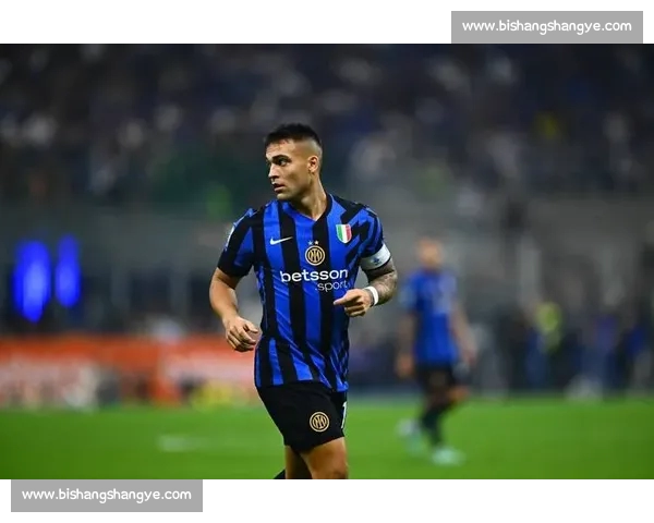 欧冠决赛后分析：战术布局、关键球员表现与未来展望